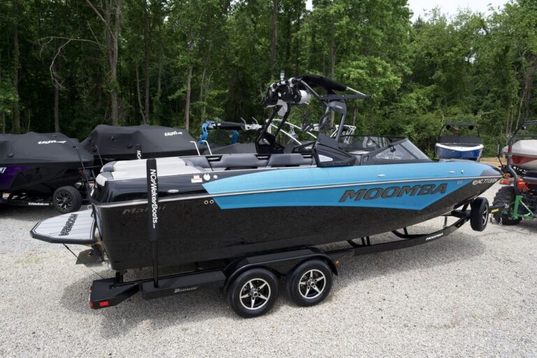 16ECC5EB-7B84-47B6-BB30-9E3FCE86C68E