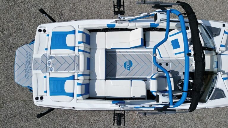 74230536-02FA-4624-A5D1-083EEDEB2694