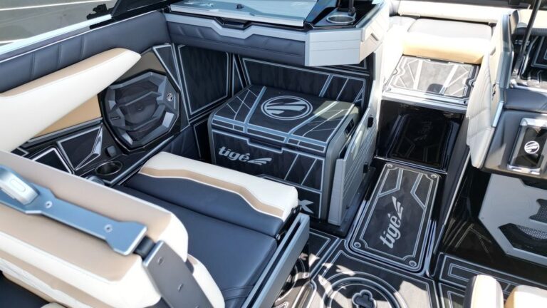 92069F5E-E904-40CF-857B-90A37D468F01